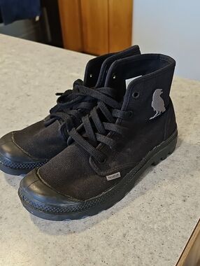 Palladium Black Size 6.5' Ankle Boots